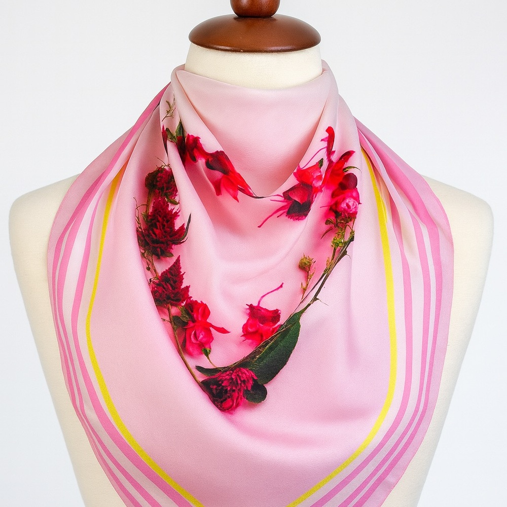 Vintage FRAAS Square Scarf NWT – 70% Cotton 30% Silk – 39” Floral Print